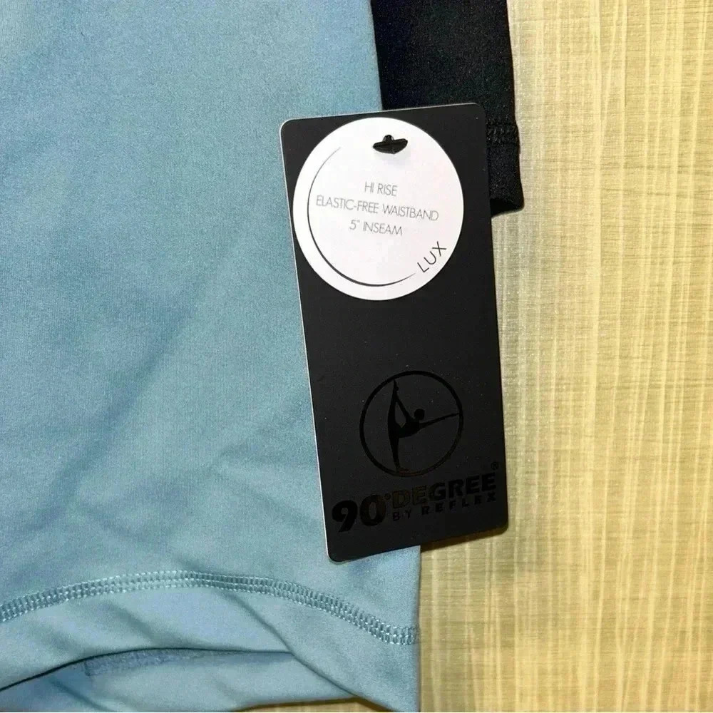 Set of 2 NWTS 90 Degree By REFLEX Interlock Everyday 5” Shorts. Women’s Size XS - Picture 6 of 7